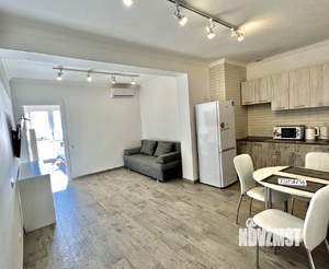 2-к квартира, вторичка, 42м2, 12/18 этаж