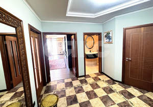 3-к квартира, вторичка, 130м2, 3/9 этаж