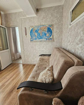 2-к квартира, вторичка, 45м2, 1/9 этаж