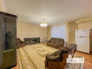 3-к квартира, вторичка, 120м2, 1/5 этаж