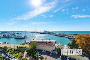 2-к квартира, вторичка, 100м2, 8/12 этаж