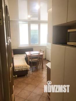 2-к квартира, вторичка, 57м2, 1/5 этаж