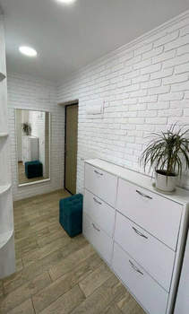 5-к квартира, вторичка, 100м2, 7/7 этаж