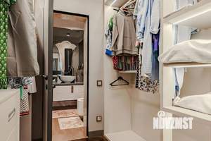 2-к квартира, вторичка, 70м2, 21/22 этаж