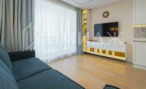 3-к квартира, вторичка, 90м2, 7/25 этаж