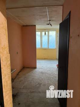 Студия квартира, вторичка, 18м2, 1/5 этаж