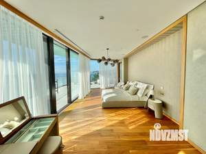 3-к квартира, вторичка, 240м2, 5/9 этаж