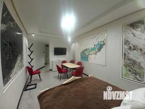 3-к квартира, вторичка, 80м2, 1/23 этаж