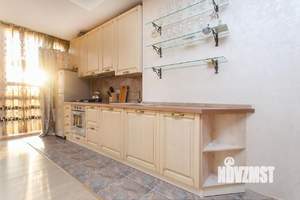 Студия квартира, вторичка, 82м2, 4/6 этаж