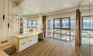 3-к квартира, вторичка, 135м2, 15/25 этаж
