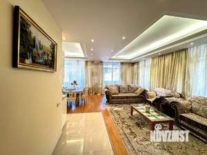 2-к квартира, вторичка, 137м2, 2/9 этаж