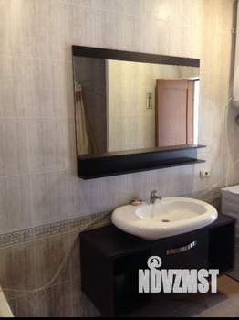 3-к квартира, вторичка, 98м2, 1/4 этаж