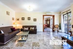 3-к квартира, вторичка, 157м2, 2/3 этаж