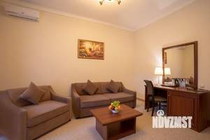 2-к квартира, вторичка, 42м2, 3/5 этаж