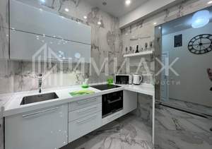 2-к квартира, вторичка, 65м2, 12/18 этаж