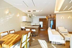 3-к квартира, вторичка, 133м2, 18/24 этаж