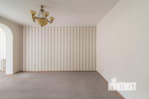 3-к квартира, вторичка, 74м2, 2/9 этаж