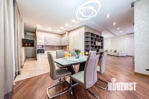 2-к квартира, вторичка, 72м2, 4/4 этаж