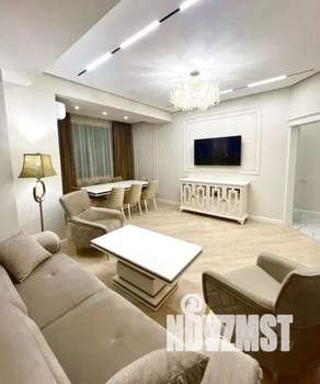 4-к квартира, вторичка, 94м2, 4/4 этаж