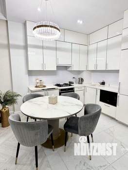 1-к квартира, вторичка, 60м2, 1/3 этаж