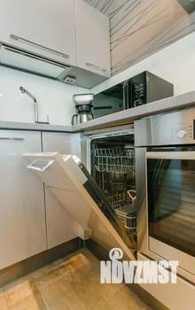 2-к квартира, вторичка, 90м2, 10/16 этаж