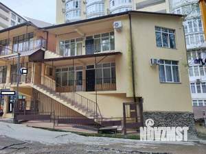 2-к квартира, вторичка, 60м2, 1/4 этаж