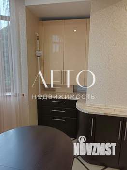 3-к квартира, вторичка, 90м2, 4/5 этаж
