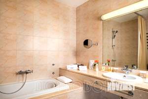 1-к квартира, вторичка, 56м2, 2/4 этаж