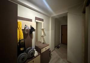 2-к квартира, вторичка, 41м2, 1/4 этаж