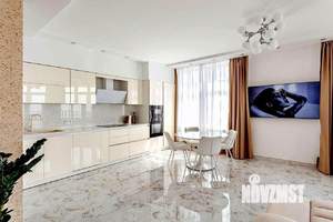 2-к квартира, вторичка, 80м2, 10/15 этаж