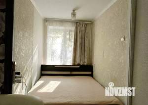 2-к квартира, вторичка, 44м2, 1/4 этаж