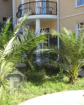 4-к квартира, вторичка, 132м2, 1/4 этаж