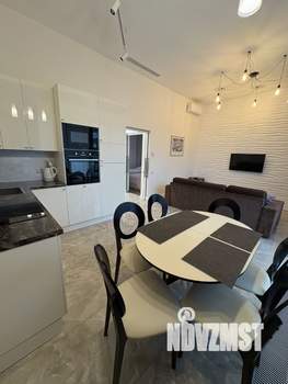 3-к квартира, вторичка, 83м2, 1/23 этаж