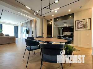 3-к квартира, вторичка, 113м2, 8/13 этаж