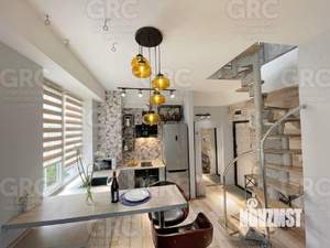 Студия квартира, вторичка, 37м2, 1/4 этаж