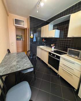 1-к квартира, вторичка, 50м2, 14/14 этаж