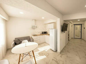 Студия квартира, вторичка, 28м2, 1/6 этаж