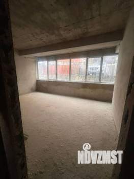 2-к квартира, вторичка, 64м2, 1/3 этаж