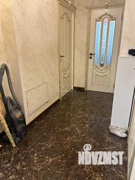 3-к квартира, вторичка, 82м2, 1/6 этаж