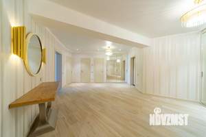 4-к квартира, вторичка, 220м2, 11/28 этаж