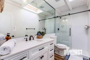 2-к квартира, вторичка, 52м2, 3/5 этаж