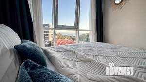 2-к квартира, вторичка, 64м2, 7/18 этаж
