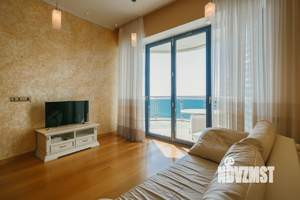 3-к квартира, вторичка, 98м2, 15/18 этаж