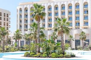 4-к квартира, вторичка, 150м2, 2/8 этаж