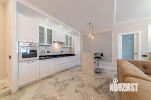 2-к квартира, вторичка, 95м2, 10/22 этаж