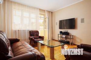 3-к квартира, вторичка, 103м2, 4/4 этаж
