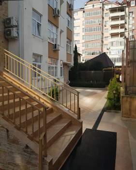 3-к квартира, вторичка, 52м2, 1/5 этаж