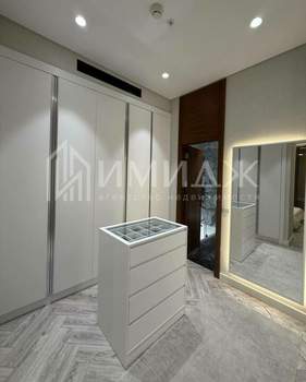 3-к квартира, вторичка, 140м2, 19/27 этаж