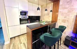 2-к квартира, вторичка, 80м2, 4/12 этаж