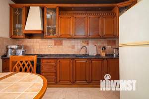 3-к квартира, вторичка, 103м2, 4/4 этаж